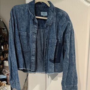 American Eagle cropped denim top